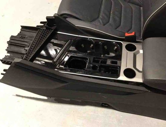 VOLKSWAGEN Touareg 3 generation (2018-2024) Interior Seats W/ Door Cards Kit 32201052