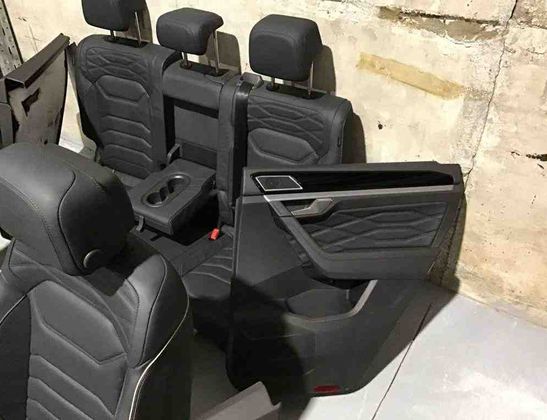 VOLKSWAGEN Touareg 3 generation (2018-2024) Interior Seats W/ Door Cards Kit 32201052