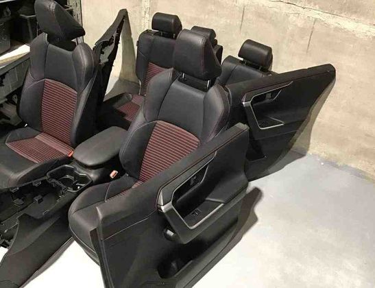 TOYOTA RAV4 5 generation (XA50) (2018-2024) Interjera / salona komplekts 32203743