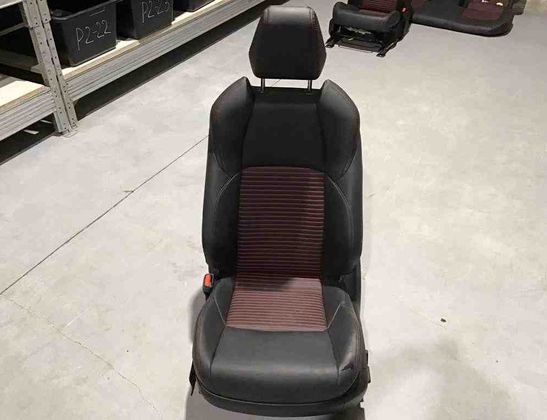TOYOTA RAV4 5 generation (XA50) (2018-2024) Interjera / salona komplekts 32203743