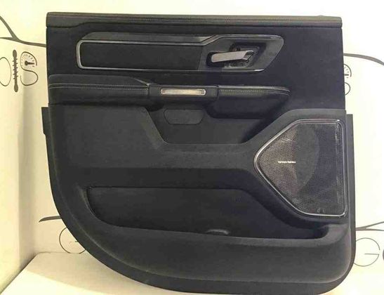 DODGE Ram 4 generation (2008-2023) Обшивка двери задней левой стороны FC00AAW37515,6EE32TRMAA,156183322,FC00AAW37453 32203786