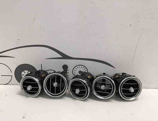 MERCEDES-BENZ GLC X253 (2015-2024) Centrālās konsoles kanāls A2058304604,A2058304104,A2058303704 32603298