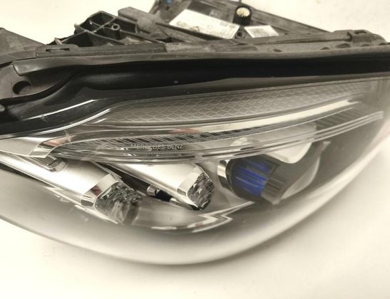 MERCEDES-BENZ C-Class W205/S205/C205 (2014-2023) Front Right Headlight A2059069405,A2059009534,A2139002616 32802848
