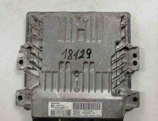PEUGEOT 5008 1 generation (2009-2016) Engine Control Unit ECU 9677243580 31938034