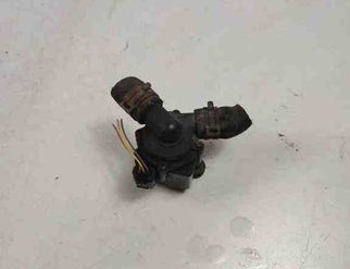 AUDI A4 B8/8K (2011-2016) Моторчик  циркуляции охлаждения 03L965561 31939899