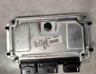 PEUGEOT 307 1 generation (2001-2008) Motora vadības bloks 9657499880 31940872