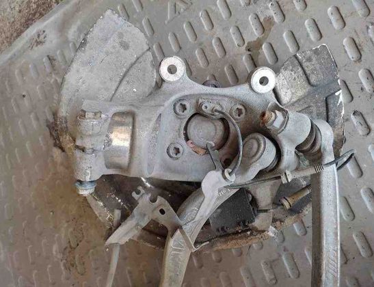 BMW 2 Series F22/F23 (2013-2020) Front Left Wheel Hub 7857506,6032t6 31948950