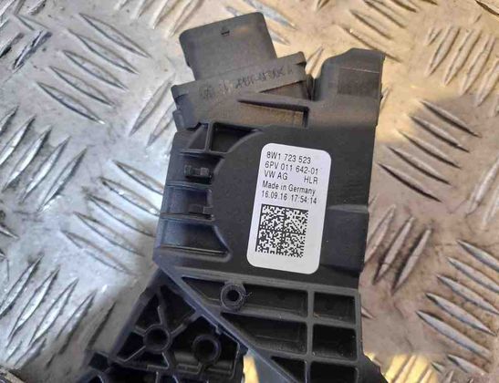 AUDI A4 B9/8W (2015-2024) Педаль газа 8W1723523 15326133