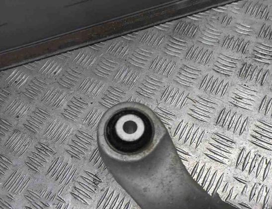 AUDI A7 C7/4G (2010-2020) Aizmugurējā labā svira/ričags 8K0505323H,8K0505323 15342265