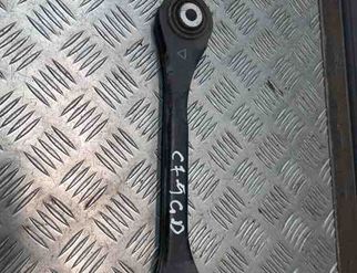 AUDI A8 D4/4H (2010-2018) Aizmugurējā labā svira/ričags 8K0501529L 15342287