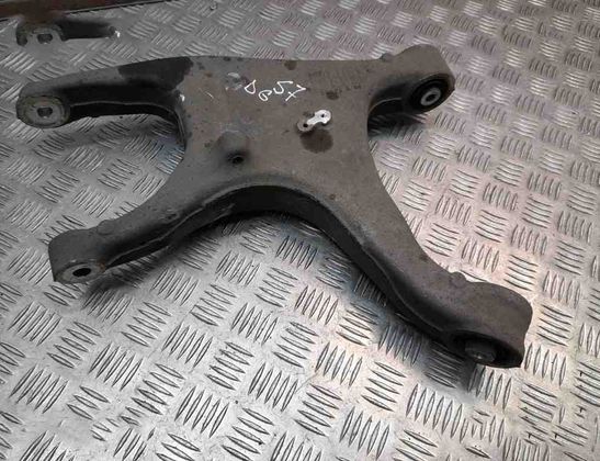 AUDI A7 C7/4G (2010-2020) Aizmugurējā kreisā svira/ričags 8R0505312F 15342674