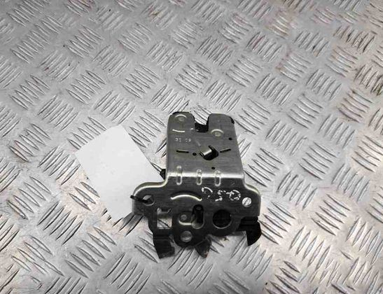 AUDI Q5 8R (2008-2017) Замок крышки багажника 8R0827505 15346788