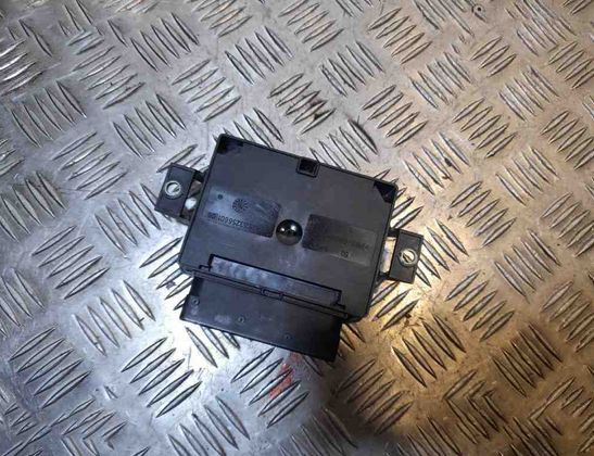 MERCEDES-BENZ CLA-Class C117 (2013-2016) Блок управления ручным тормозом A2469008516,A2469014406,A2469021002 15366011