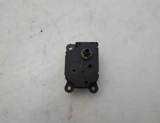 CITROËN C5 2 generation (2008-2017) Клапаны управления внутренним подогревом P2861001U 11321255