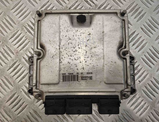 PEUGEOT 307 1 generation (2001-2008) Engine Control Unit ECU 9644606180,0281010779 13664878