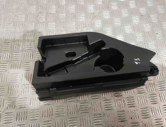 MERCEDES-BENZ GLA-Class X156 (2013-2020) Other Interior Parts A2468900300 13884244