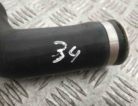 BMW 5 Series Gran Turismo F07 (2010-2017) шланг радиатора интеркулера 7575407 14892055