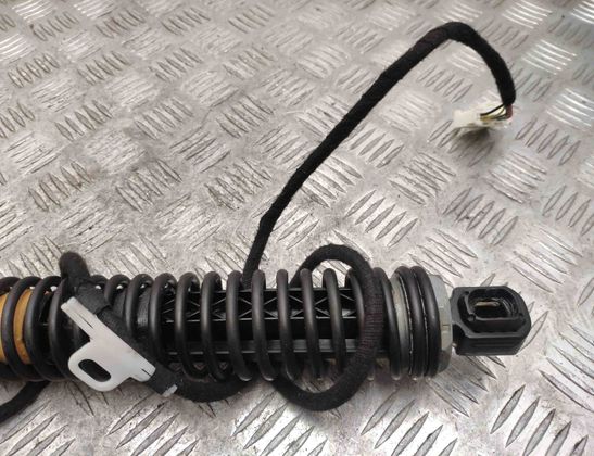 BMW 7 Series F01/F02 (2008-2015) Right Side Tailgate Gas Strut 7185714 15338951