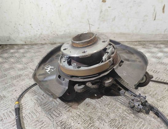 BMW 3 Series F30/F31 (2011-2020) Rear Left Wheel Hub 6867262 17485265