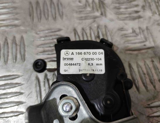 MERCEDES-BENZ GLS-Class X166 (2015-2020) Electric (vent) opening motor A1666700004 24907071