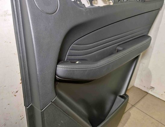 MERCEDES-BENZ GLE W166 (2015-2018) Interior Seats W/ Door Cards Kit 27021067