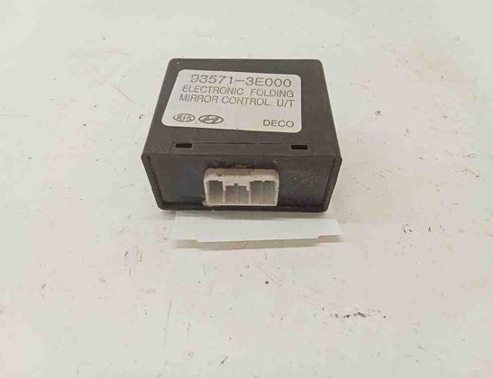 KIA Sorento 1 generation (2002-2011) Other Control Units 935713E000 30440367