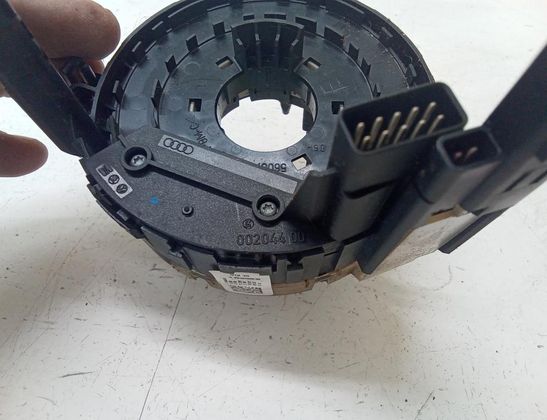 AUDI A4 B6/8E (2000-2005) Катушка рулевого управления 8E0953541C 33082554