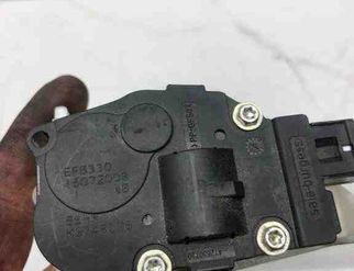 AUDI A5 Sportback 8T (2009-2011) Salona sildītāja vadības vārsti 15072008,K9749005,EFB330 32211206