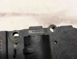 AUDI A5 Sportback 8T (2009-2011) Salona sildītāja vadības vārsti 412650750 32215360