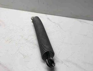 BMW 5 Series F10/F11 (2009-2017) Aizmugurējā bagāžnieka amartizātors labajā pusē 32604960