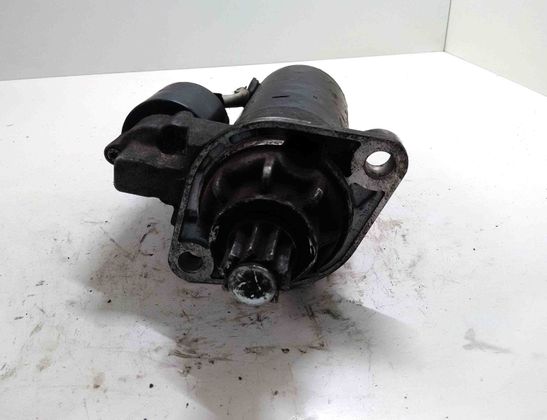 VOLKSWAGEN Golf 4 generation (1997-2006) Starter Motor 28375915