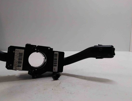 VOLKSWAGEN Bora 1 generation (1998-2005) Pagrieziena rādītāja mehānisms 4B0953503G,8L0953513G 28403487