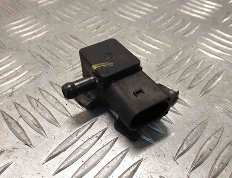 BMW X5 E70 (2006-2013) DPF Pressure Sensor 7805152 28403795