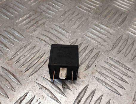 LAND ROVER Range Rover Sport 1 generation (2005-2013) Реле 5M5T14B192CA 28406401