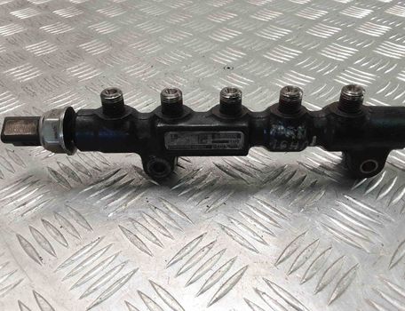 MAZDA 121 1 generation (1987-1991) Топливная рейка 9648580880 28418217