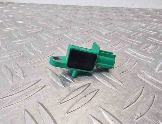 VOLKSWAGEN Scirocco 3 generation (2008-2020) Front Right Impact Sensor 5M0909606A 31237801