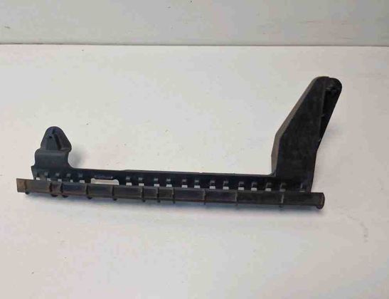 AUDI Q7 4M (2015-2024) Rear door glass rail 4L0839068 31241887