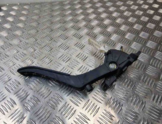 VOLKSWAGEN Touareg 1 generation (2002-2010) Педаль газа 7L6723507 31242790