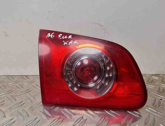 VOLKSWAGEN Passat B7 (2010-2015) Left Side Tailgate Taillight 3C9945093 31248456