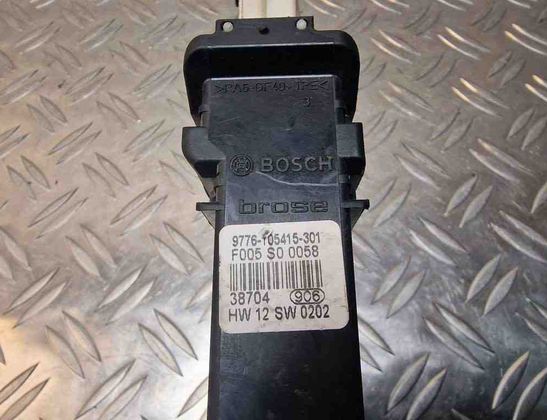 VOLKSWAGEN Golf 7 generation (2012-2024) Priekšējo kreiso durvju logu pacēlāja motorīts 1C1959802A,9776105415301 31251517