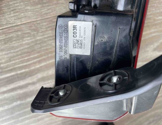 HYUNDAI Kona 1 generation (2017-2024) Комплект задних фонарей 92402J9100,92401J9100,92403J9100,92404J9100 27267682