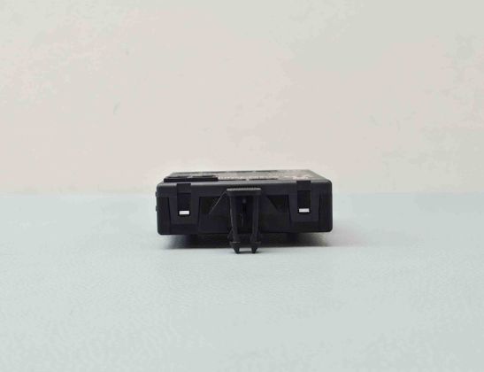 MERCEDES-BENZ C-Class W204/S204/C204 (2004-2015) Priekšējo labo durvju vadības bloks A2129004502 27877808