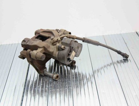 VOLKSWAGEN Tiguan 2 generation (2016-2024) Rear Right Brake Caliper 3Q0615406 31780569