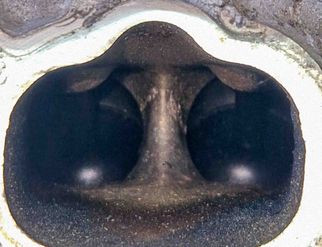 MERCEDES-BENZ SL-Class R129 (1989-2001) Engine Cylinder Head Right Side A1130102120,A1130503701,1130503701,A1130161701 31704408