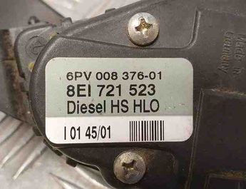 AUDI A4 B6/8E (2000-2005) Педаль газа 8EI721523 31574875