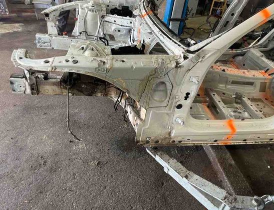 BMW 5 Series G30/G31 (2016-2023) Четверть передняя левая 31584271