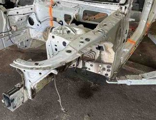 BMW 5 Series G30/G31 (2016-2023) Четверть передняя левая 31584271