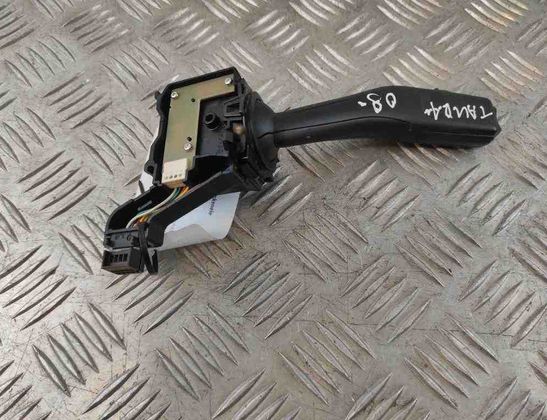 VOLKSWAGEN Touran 1 generation (2003-2015) поворота переключение ANP80H013C 31584876