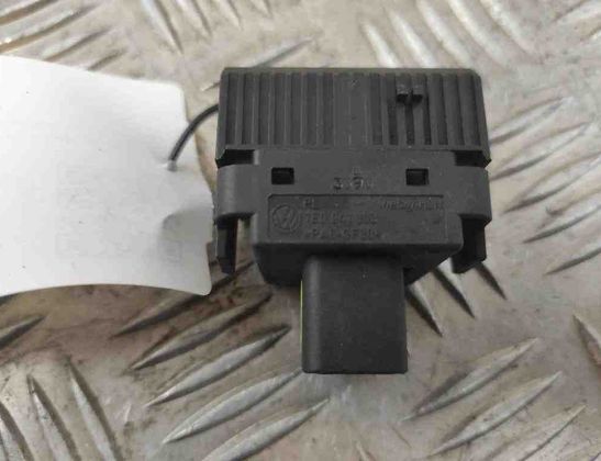 VOLKSWAGEN Transporter T5 (2003-2015) Headlight height adjustment switch 7E0941333 31586588