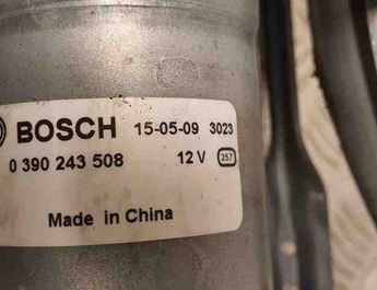 RENAULT Trafic 3 generation (2014-2023) Priekšējā stikla tīrītāja mehānisms 0390243508 31591471